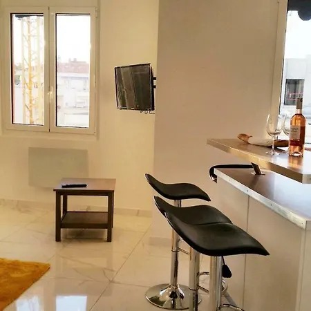 Le De Gaulle Appartement