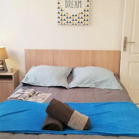 Le De Gaulle Apartamento Antibes